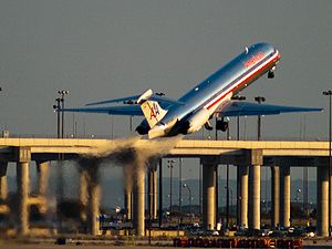 English: DFW American Airlines Departure